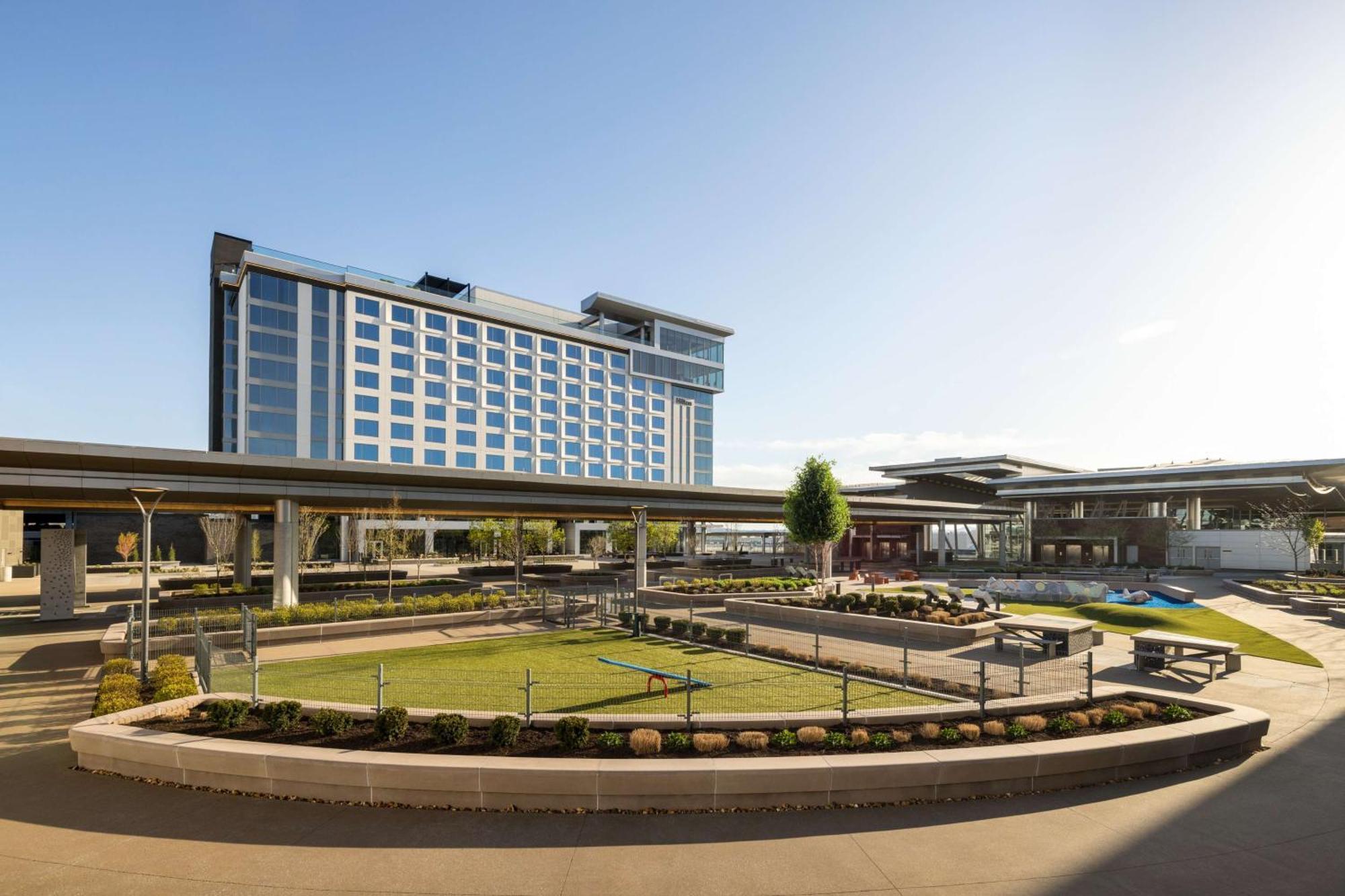 Hilton Bna Nashville Airport Terminal المظهر الخارجي الصورة